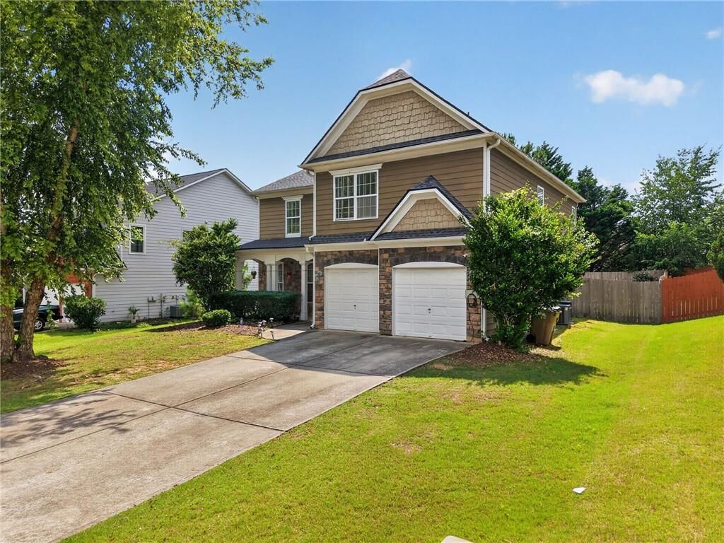 Property Photo:  5135 Fieldgate Ridge Drive  GA 30028 