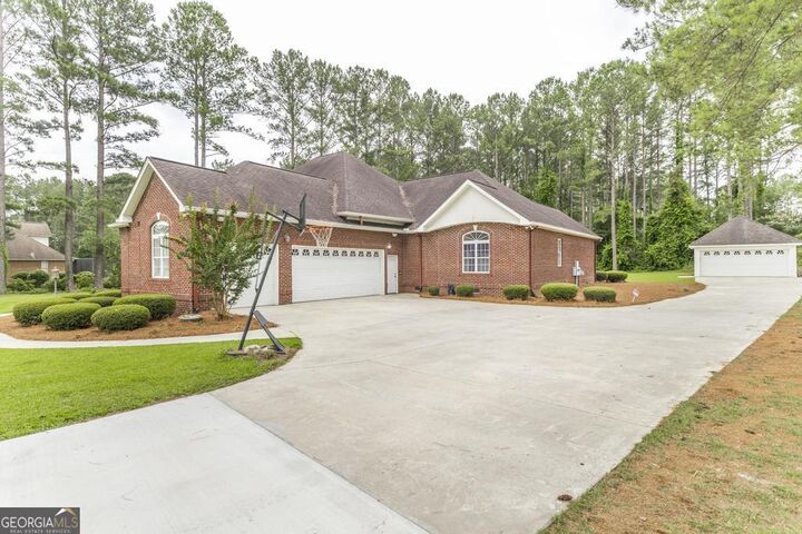 Property Photo:  493 Fairfield Drive  GA 31021 