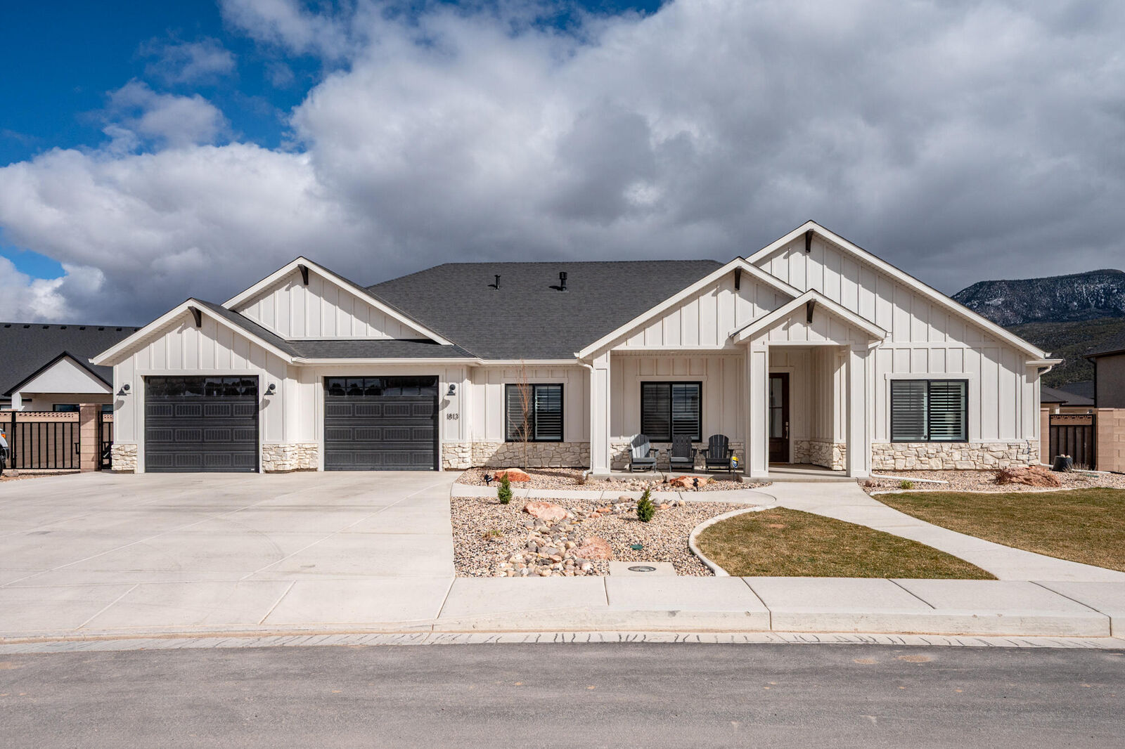 Property Photo:  1813 S Harvest Ln  UT 84720 