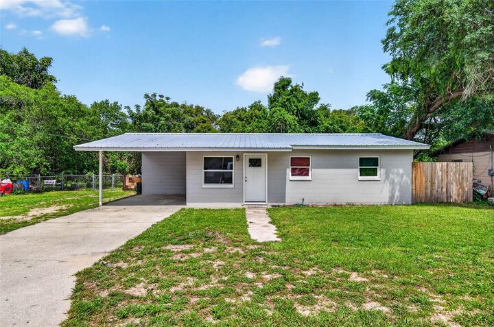 Property Photo: 14002 Morgan St FL 33525