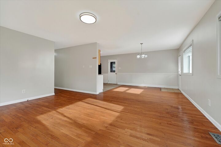 Property Photo:  1011 E Elbert Street  IN 46227 