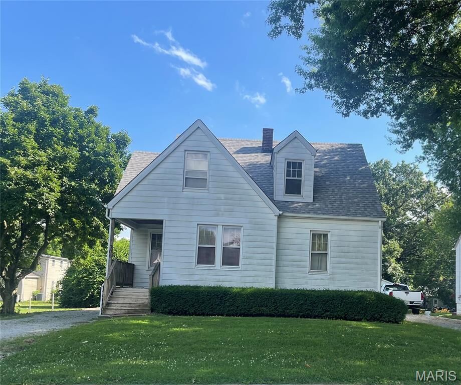 Property Photo:  706 N 28th Street  IL 62226 