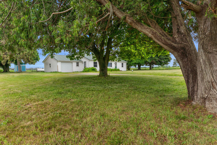 Property Photo: 5651 W Chicago Road MI 49250
