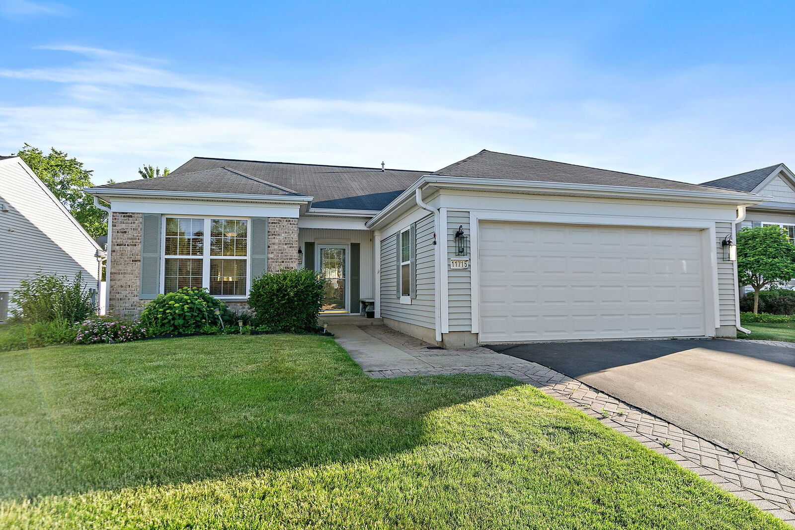 Property Photo: 11715 Windsor Drive IL 60142