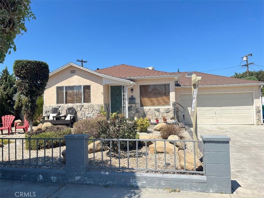 Property Photo:  5055 N Raton  CA 90807 