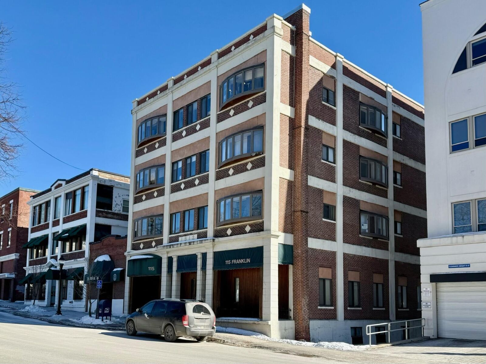 Property Photo:  115 Franklin Street Suite 4  ME 04401 