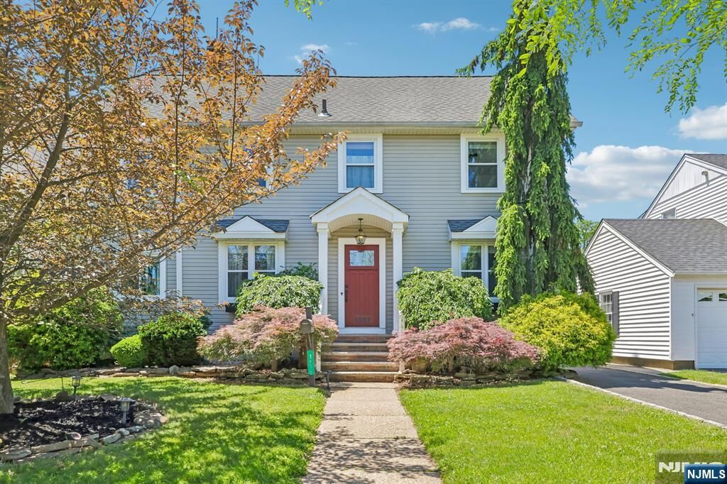 Property Photo:  1032-1034 Kipling Road  NJ 07208 