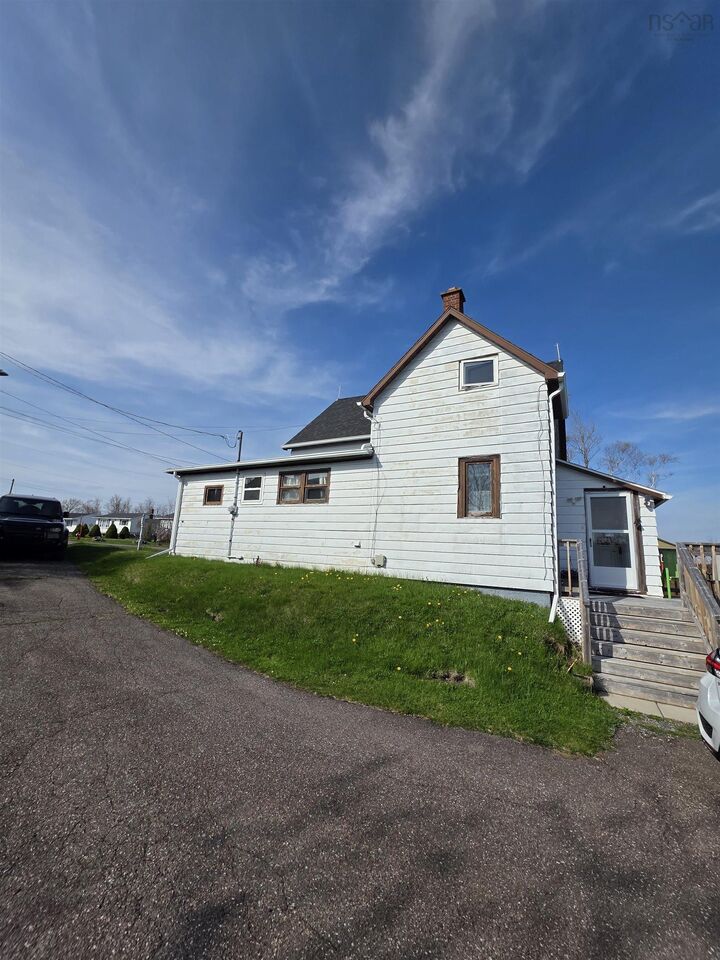 Property Photo: 200 Maple Avenue NS B1A 2J1