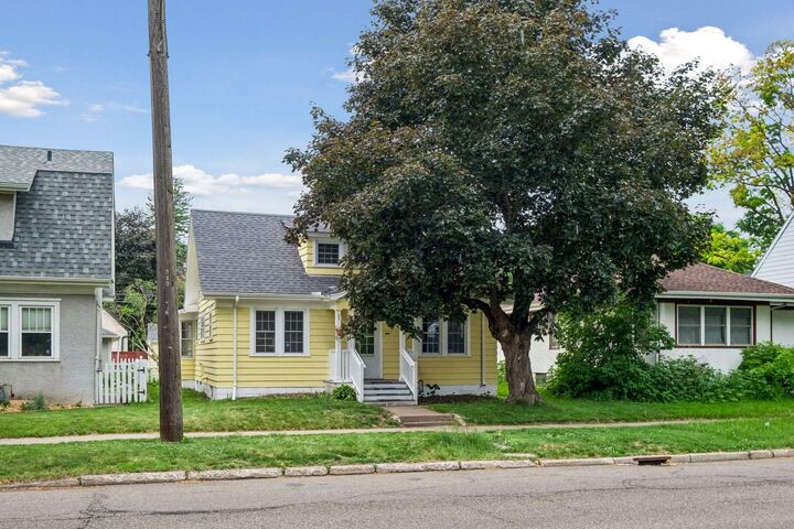 Property Photo: 387 Cretin Avenue S MN 55105