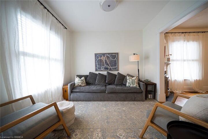 Property Photo: 22 Lawrence Street ON N3R 1A7
