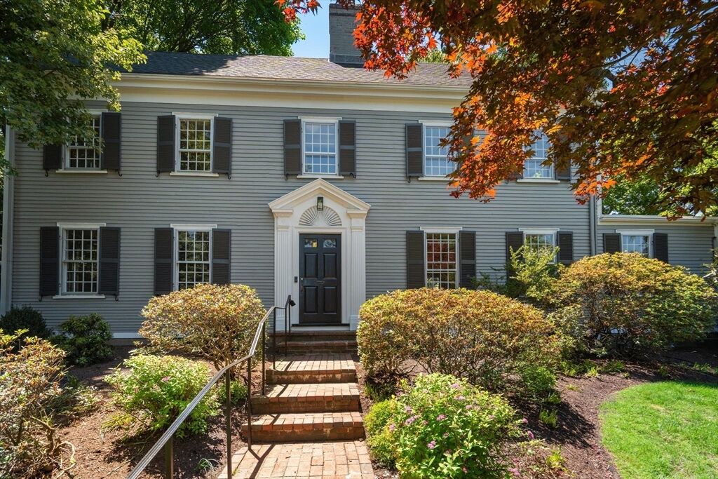 Property Photo: 25 Chestnut Hill Rd MA 02467
