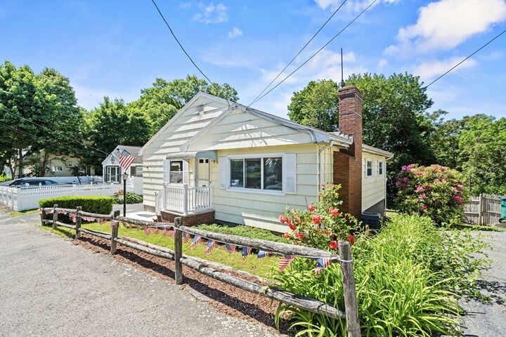 Property Photo:  38 Fays Ave  MA 01904 