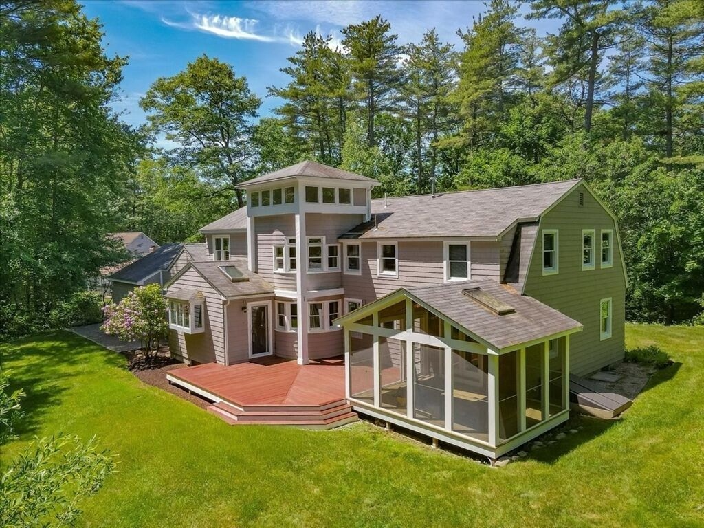 Property Photo:  80 Providence Rd  MA 01886 