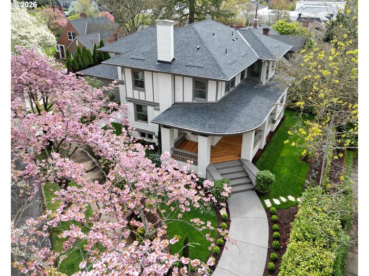 Property Photo: 3546 NE 27th Ave OR 97212