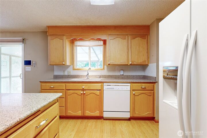 Property Photo:  2287  Granite Drive  WA 99362 