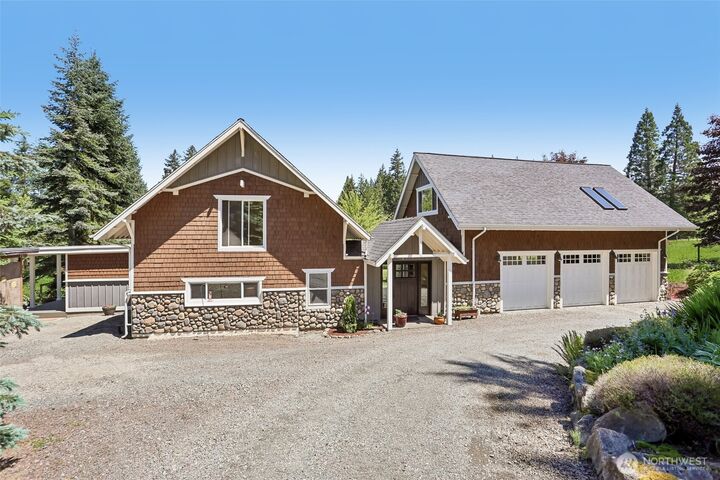 Property Photo:  32011 SE 48th Street  WA 98024 