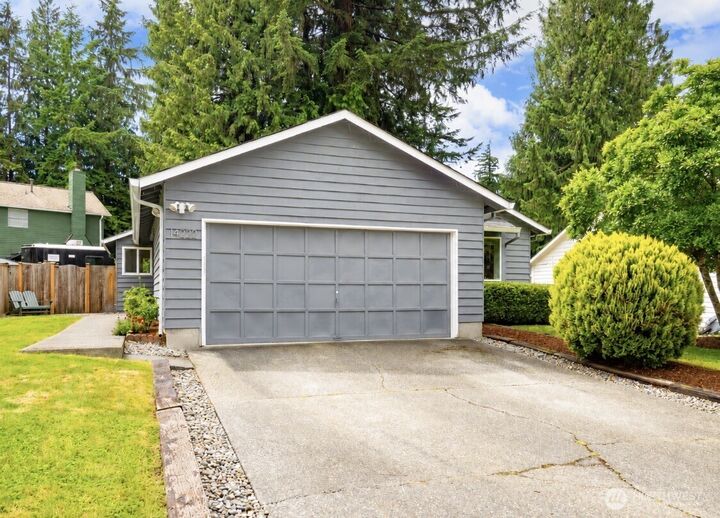Property Photo: 14222 61st Avenue SE WA 98208