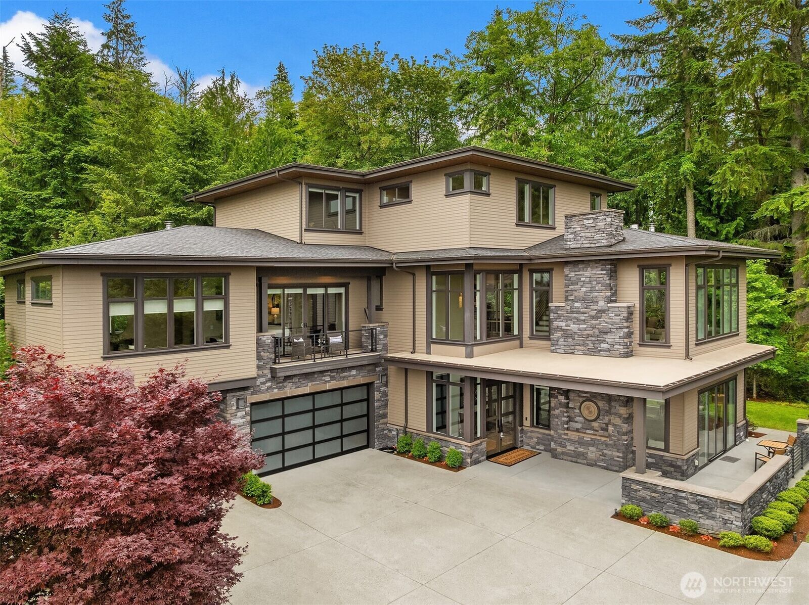Property Photo:  1732  Harrison Way NE  WA 98029 