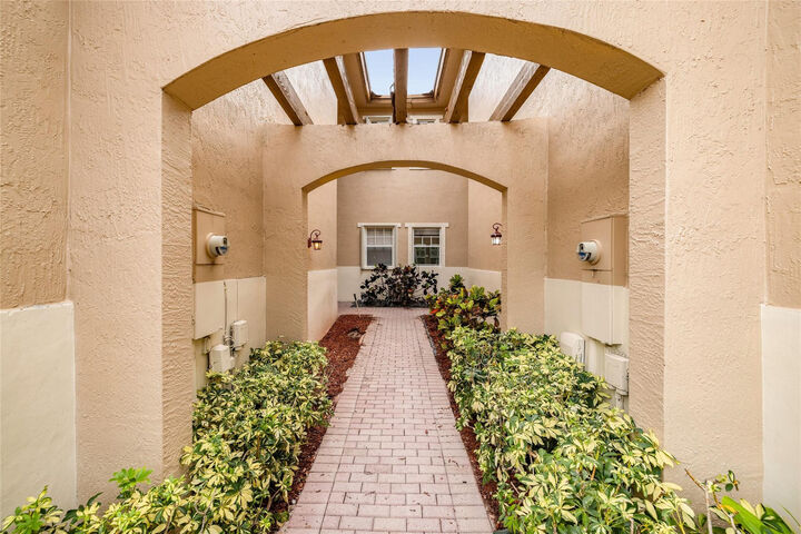 Property Photo:  5797 NW 119th Terrace  FL 33076 