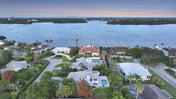 Property Photo:  23 Sea Gull Place  FL 32960 