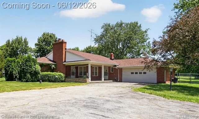 Property Photo: 8245 Fenton Road MI 48439