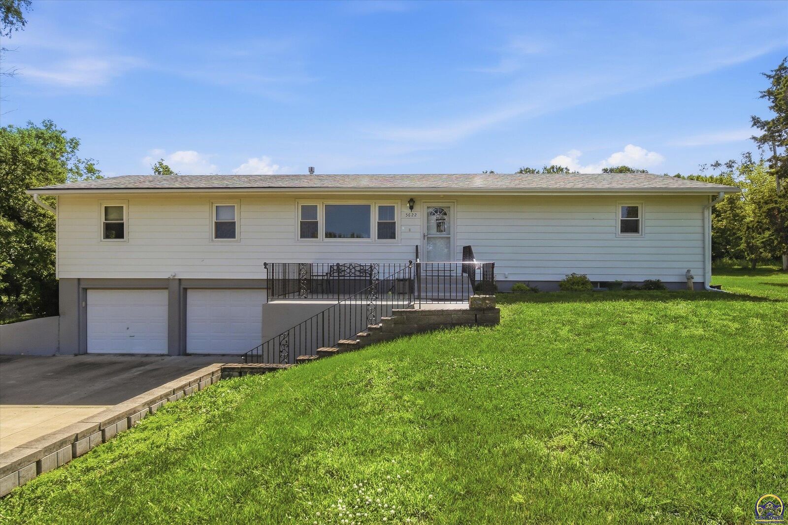 Property Photo:  5622 NE Indian Creek Rd  KS 66617 