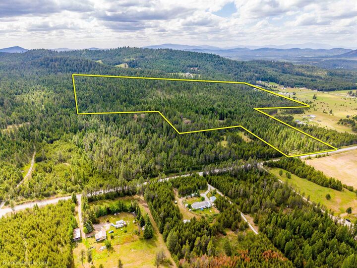 Property Photo: 2902 Spring Valley Rd WA 99156