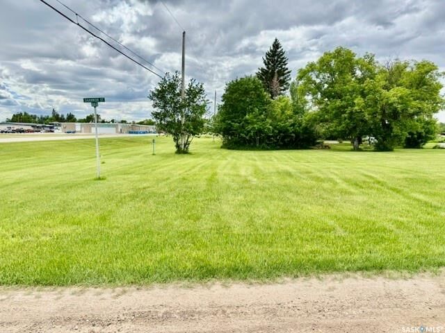 Property Photo:  37-40 Shannon Street  SK S0K 2M0 