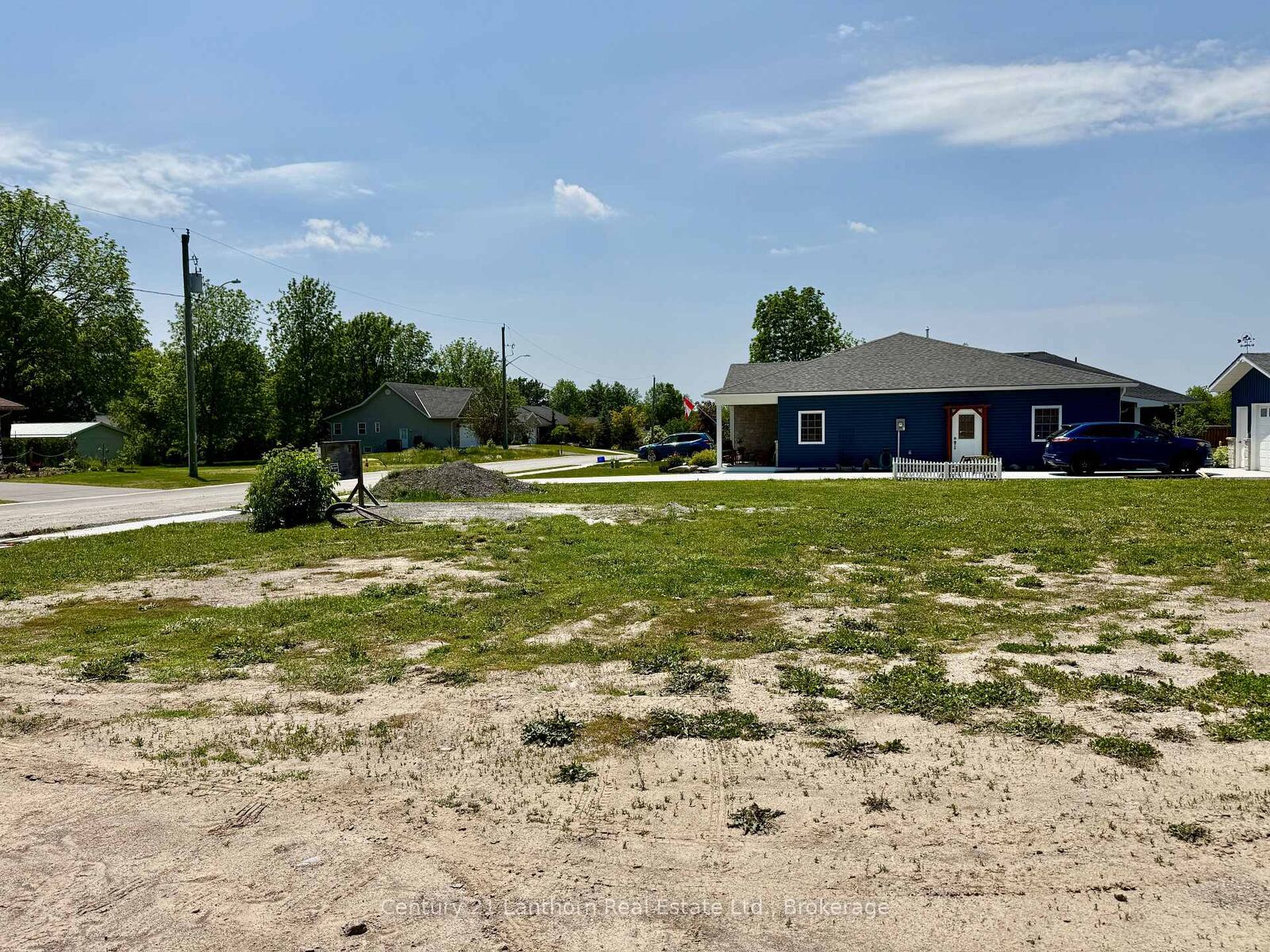 Property Photo:  90 Duncan Street  ON K0K 2K0 
