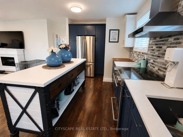 Property Photo: 891 Curtis Crescent ON K9A 2W2