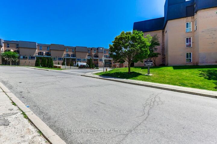 100 Mornelle Court 1045 — photo 1