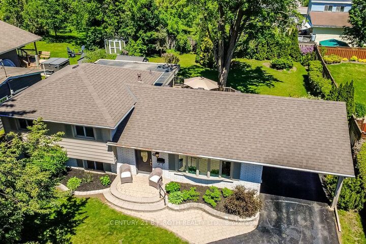 Property Photo: 424 Jamieson Drive ON L3V 4Y5
