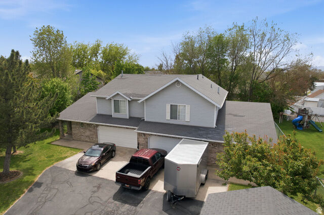Property Photo: 398 S Main St UT 84037