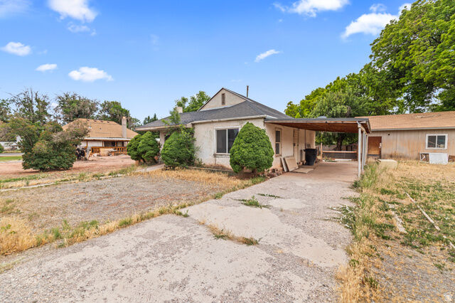 Property Photo: 235 W 200 S S UT 84701
