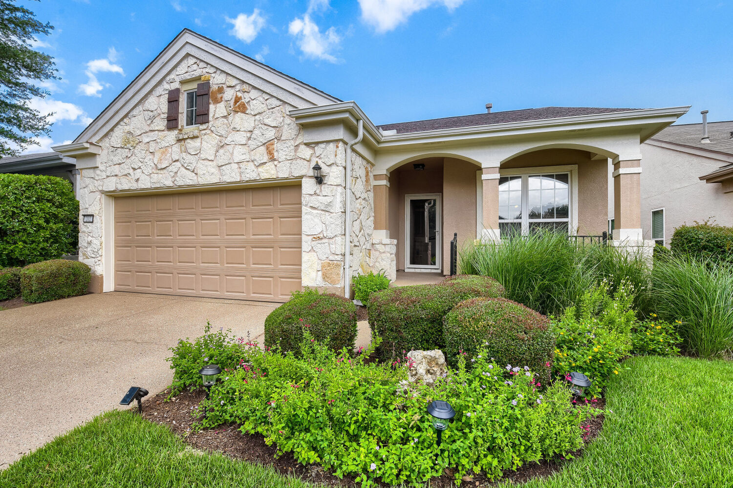 Property Photo: 202 Farm Hill Drive TX 78633