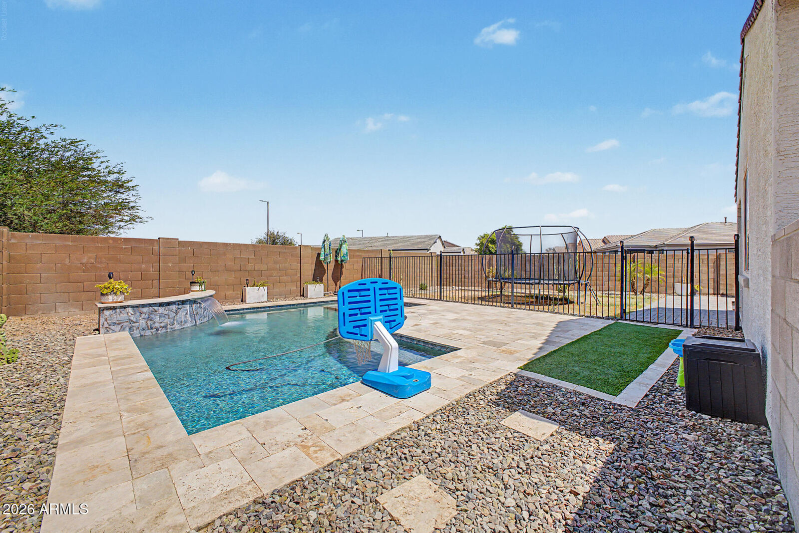 Property Photo: 256 S 192nd Drive AZ 85326