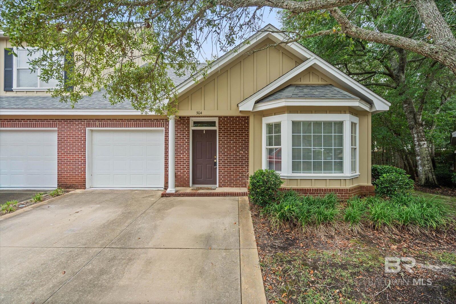 Property Photo: 430 W Fort Morgan Road 304 AL 36542