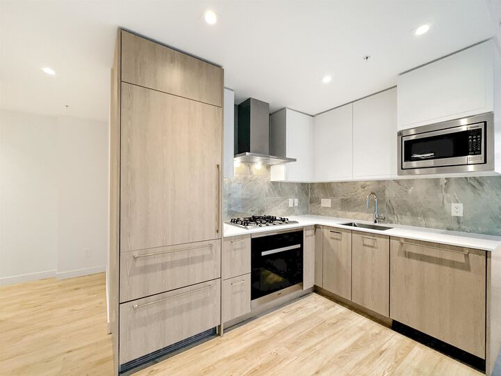 Property Photo:  2288 Alpha Avenue 11xx  BC V5C 0L9 