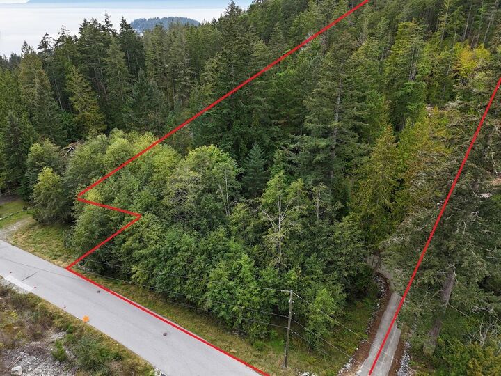 Property Photo:  13589 Lee Road  BC V0N 1S1 