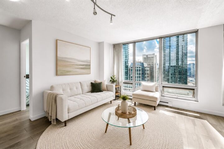 Property Photo: 1200 W Georgia Street 3304 BC V6E 4R2
