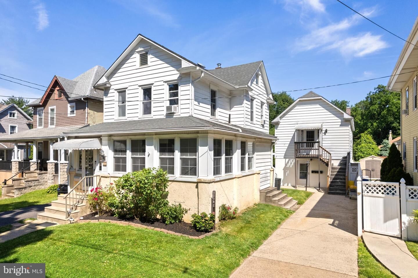 Property Photo:  203 Albany Avenue  NJ 08007 