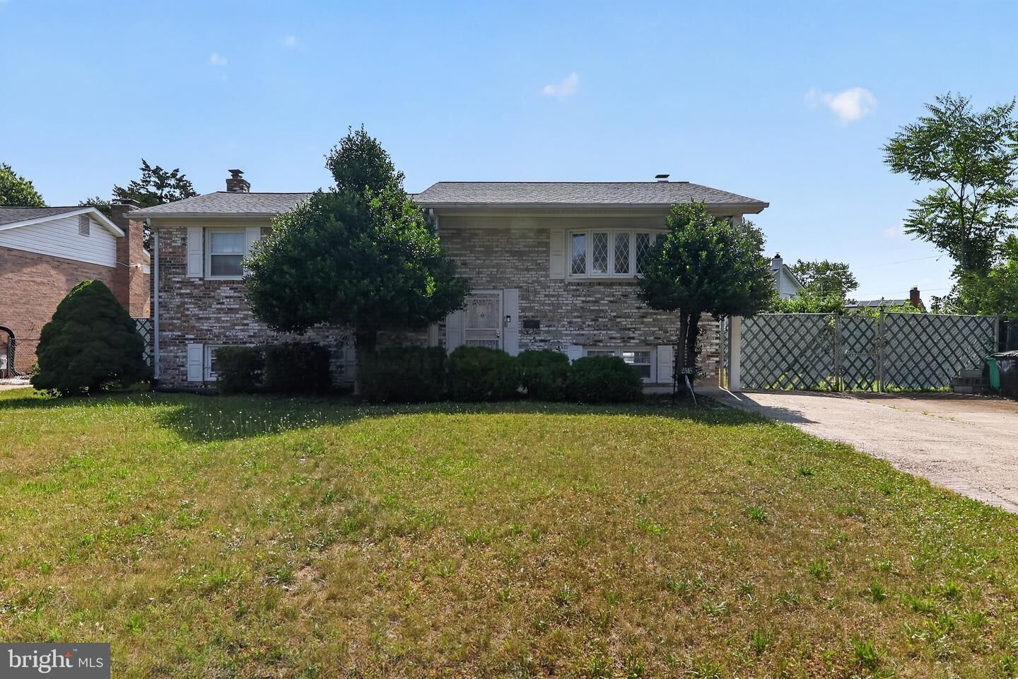 Property Photo:  2516 Shadyside Avenue  MD 20746 