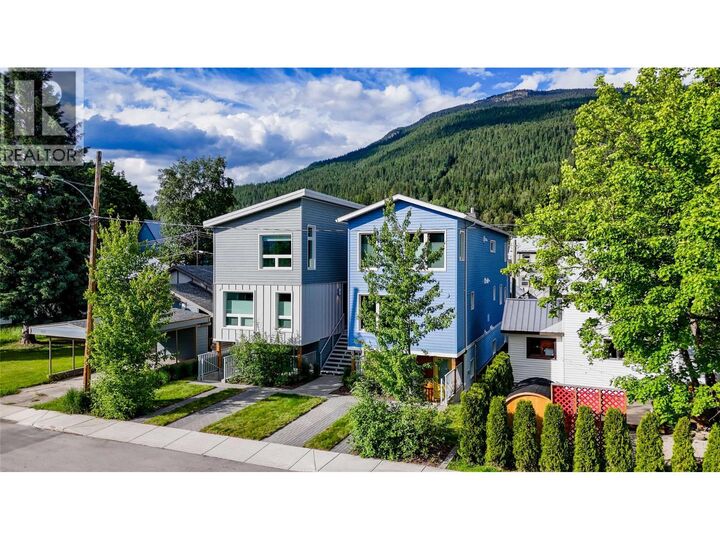 Property Photo:  410 Fourth Street West  BC V0E 2S0 