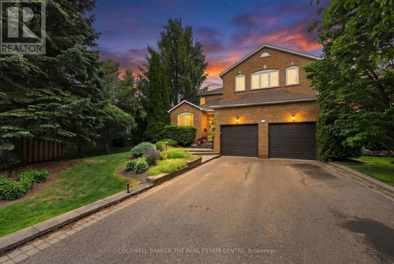 Property Photo: 274 Kirby Crescent ON L3X 1H4