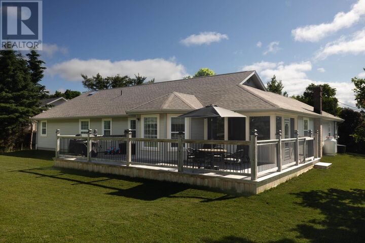 Property Photo: 77 Parkside Drive PE C1E 1M8
