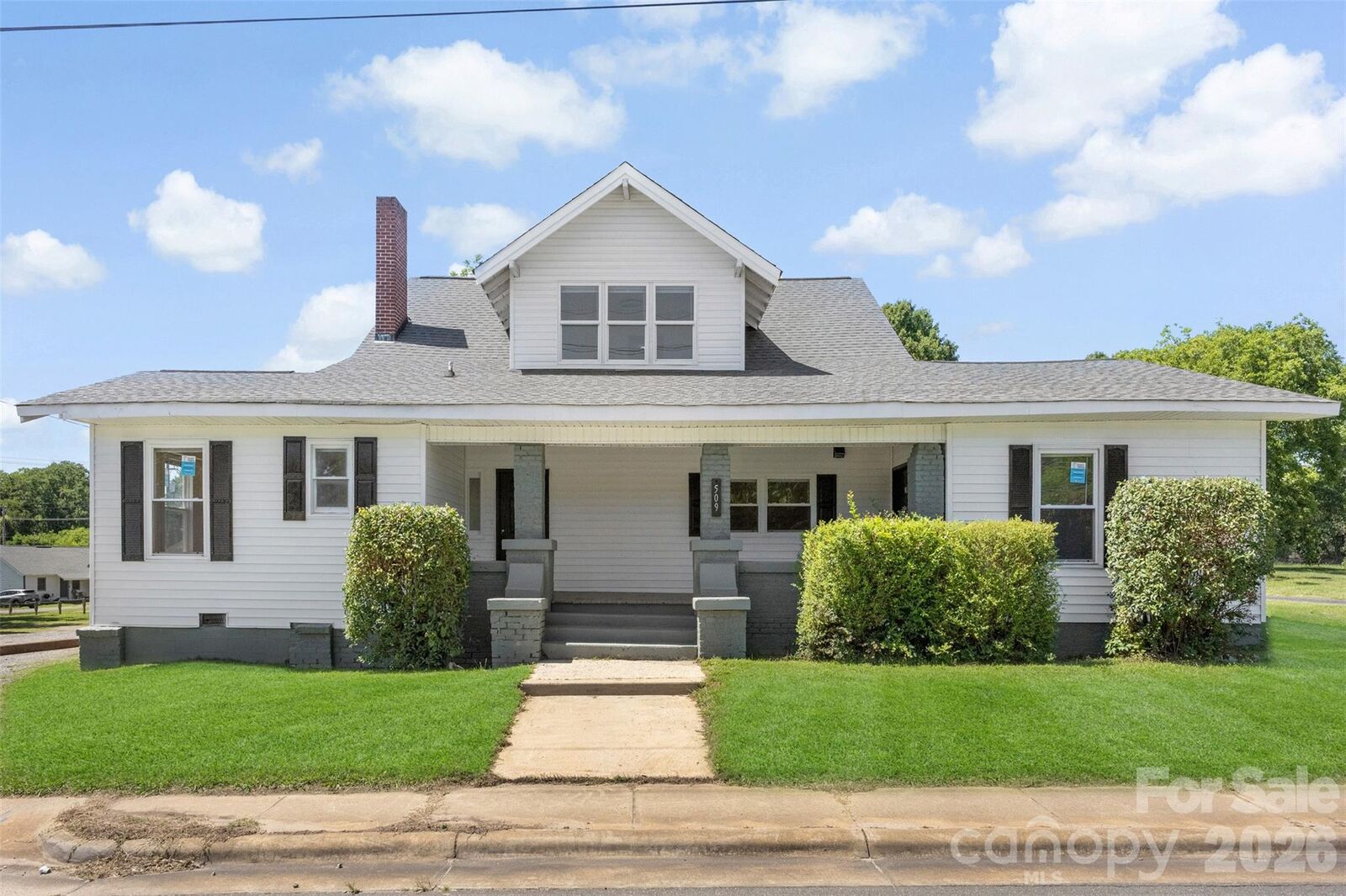 Property Photo:  509 E Grover Street  NC 28150 