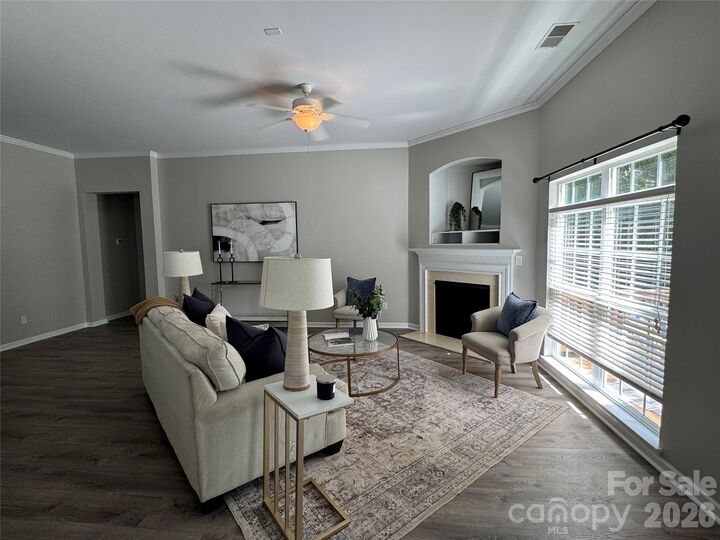 Property Photo: 18418 Torrence Chapel Estates Circle NC 28031
