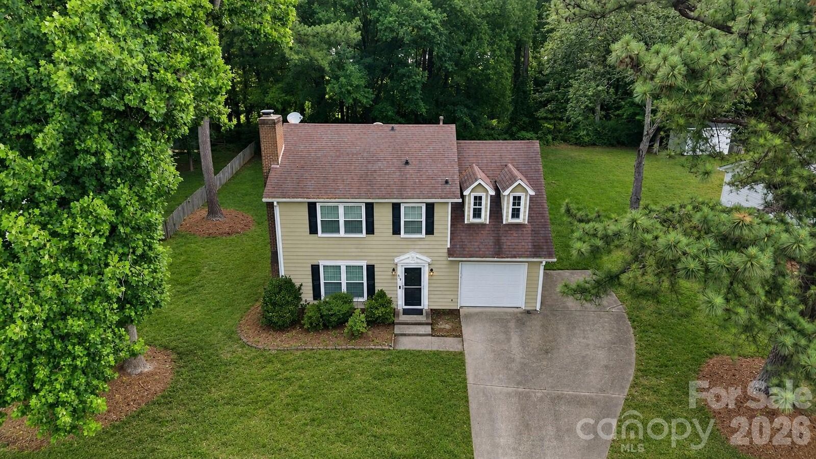 Property Photo:  618 Tryon Place  NC 28054 