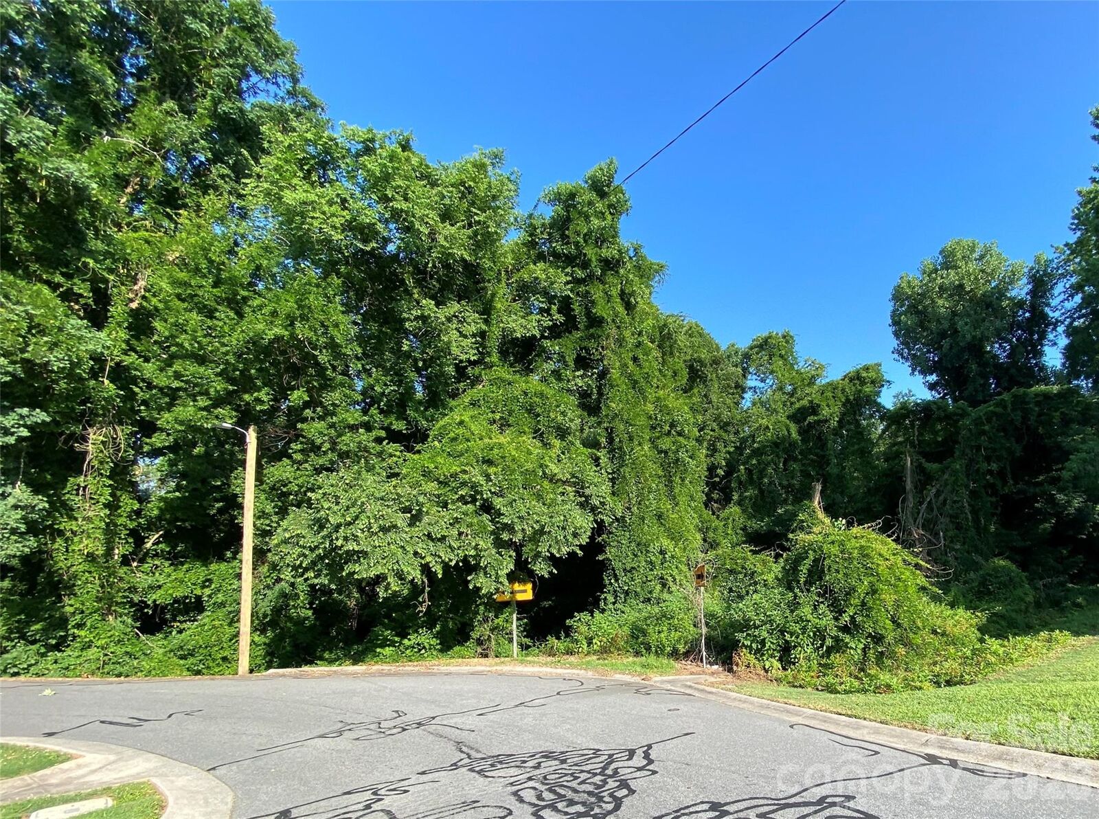 Property Photo: 148 Paddington Drive SW NC 28025