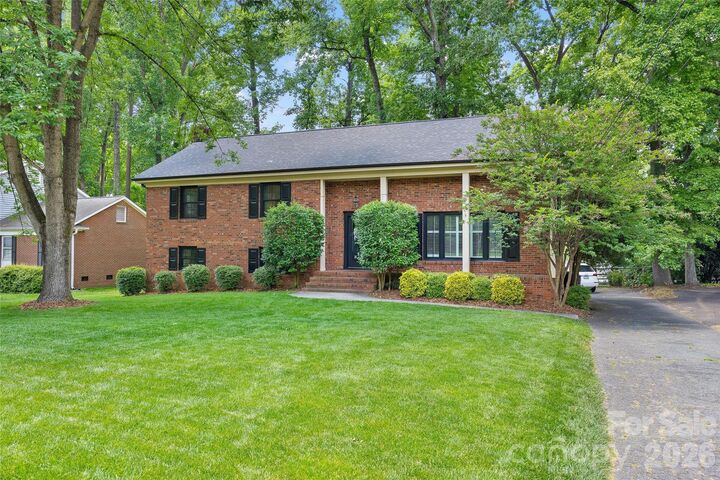 Property Photo:  3724 Champaign Street  NC 28210 